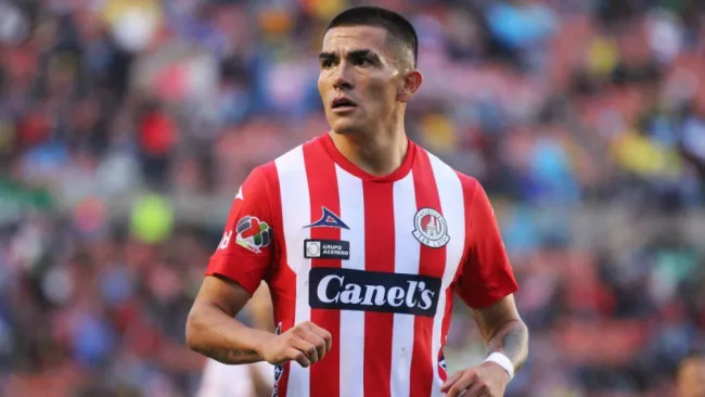 Luis Reyes durante un juego con el Atlético San Luis