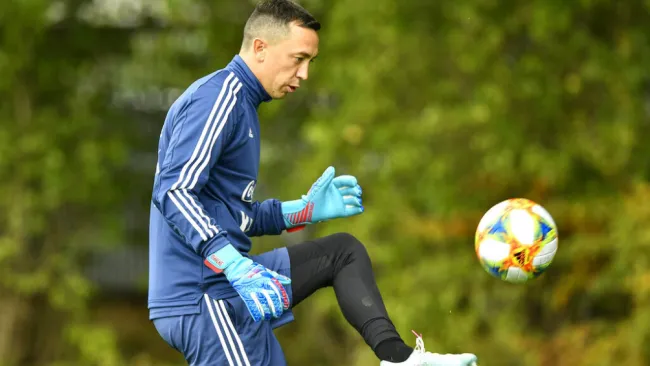 Agustín Marchesín repetirá como titular ante Ecuador 