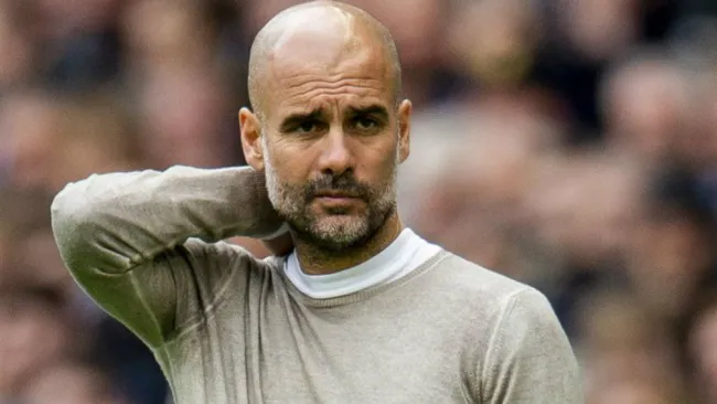 Guardiola, durante un juego de los Citizens