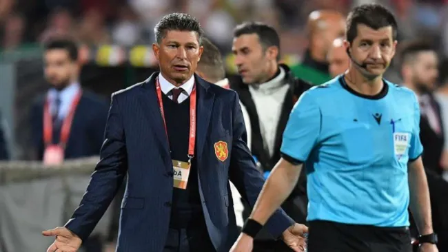 Balakov, durante el partido ante Inglaterra