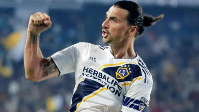 Ibrahimovic, en festejo con el Galaxy