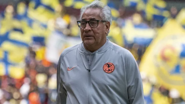 Leonardo Cuéllar, entrenador del América Femenil