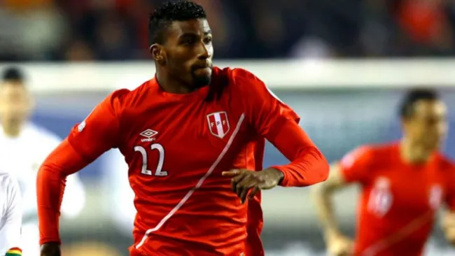 Carlos Ascues con la Selección Peruana 
