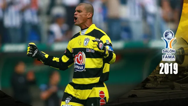 Miguel Calero, exportero del Pachuca