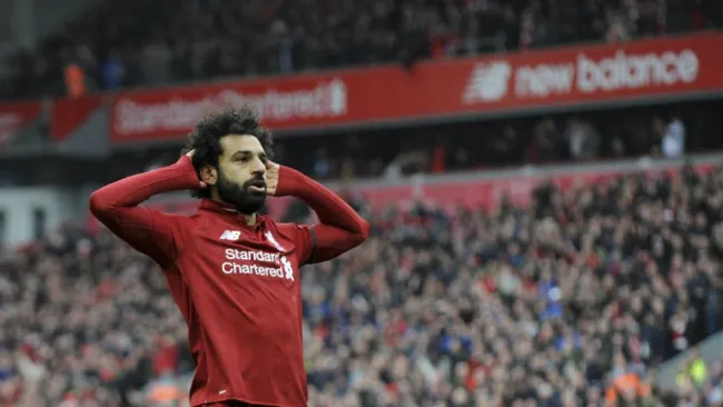 Mohamed Salah celebrando su anotación