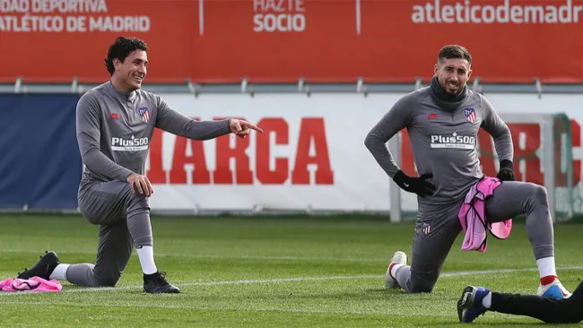 Héctor Herrera, en la práctica del Atlético