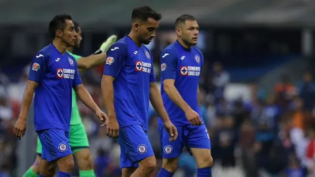 Jugadores de Cruz Azul en el partido vs San Luis