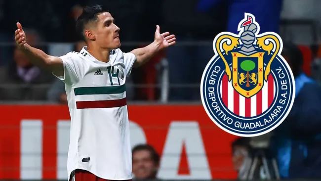 Uriel Antuna festeja un gol con Selección Mexicana