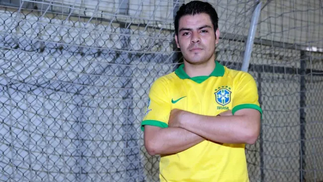 Edwin Murillo posa para la lente de RÉCORD