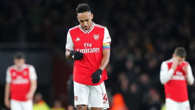 Pierre-Emerick Aubameyang lamenta la derrota del Arsenal