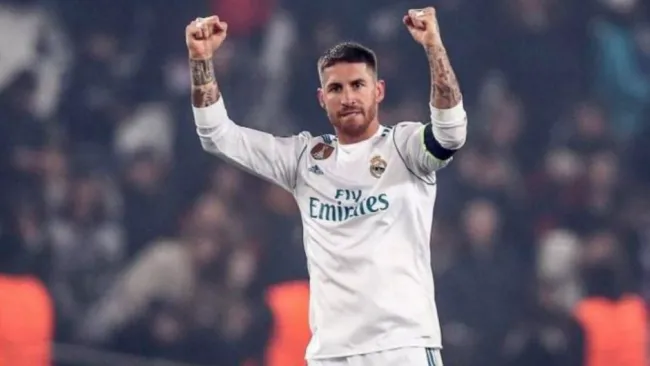 Sergio Ramos celebrando como jugador de Real Madrid