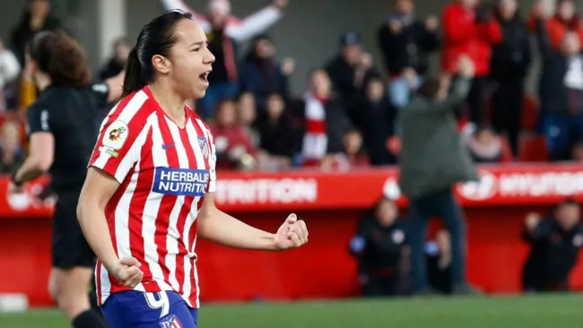 Charlyn, en festejo en un partido del Atlético