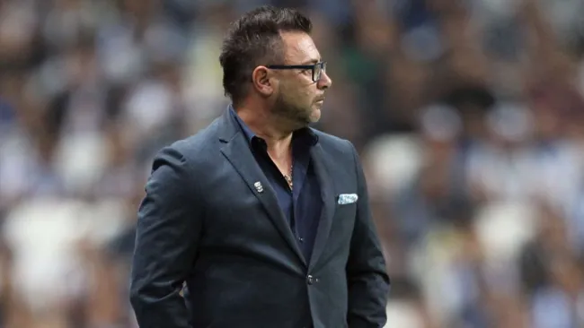 Mohamed observa la Final de Ida del Apertura 2019