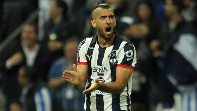 Nico Sánchez durante el partido de Ida vs América