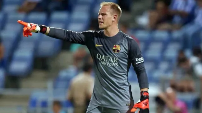 Marc-André ter Stegen durante un partido con el Barcelona