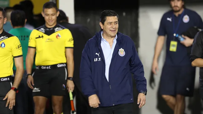 Tena, feliz con el plantel de Chivas para el Clausura 2020