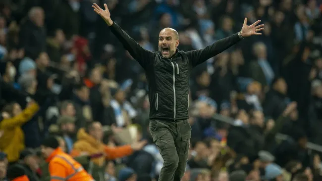 Pep Guardiola durante un partido del Manchester City