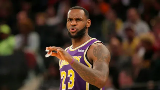LeBron James en un juego de los Lakers 
