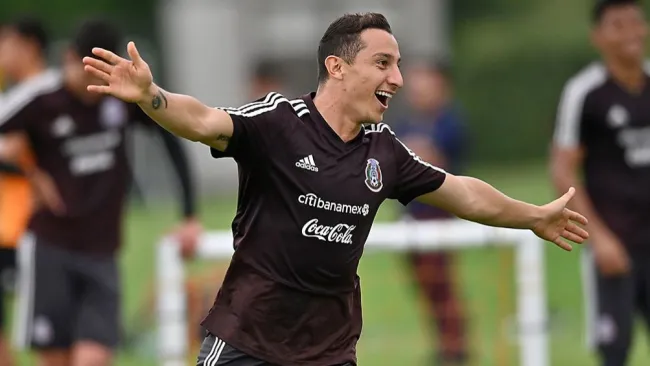 Andrés Guardado, en un entrenamiento con el Tri