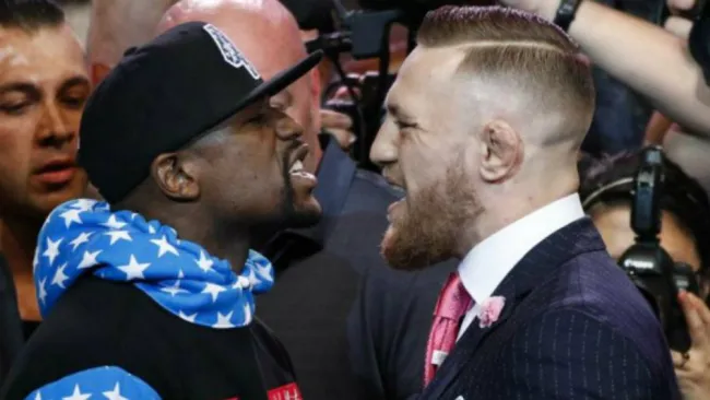 Mayweather y McGregor durante la presentación de su pelea