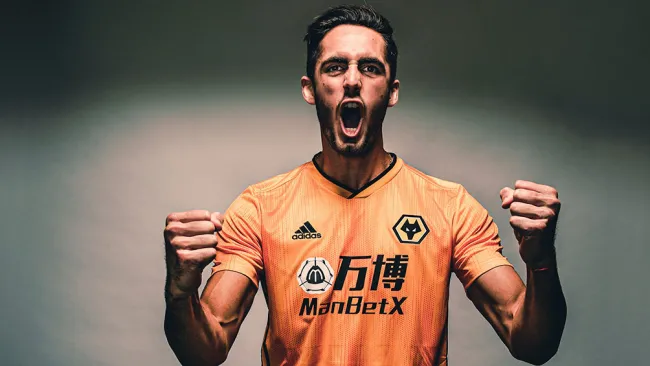 Wolves firmó a Leonardo Campana