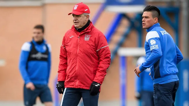 Javier Aguirre defendió a Simeone