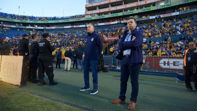 Ricardo Peláez, durante el Tigres vs Chivas