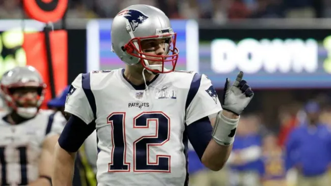 Tom Brady, durante un juego con New England