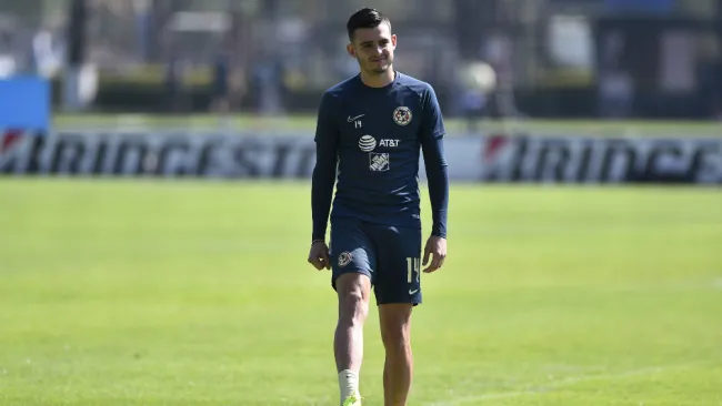 Nicolás Benedetti durante un entrenamiento con América