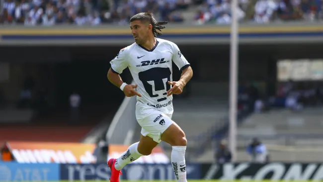 Ignacio Malcorra durante un partido con Pumas