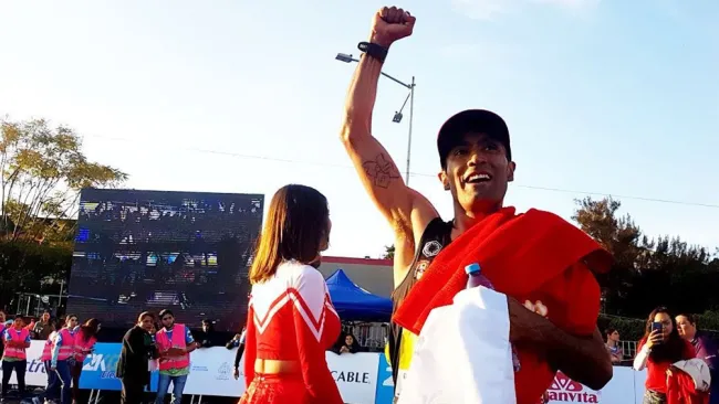 Barrios celebra su tercer puesto