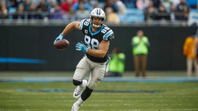 Greg Olsen como jugador de Carolina Panthers 