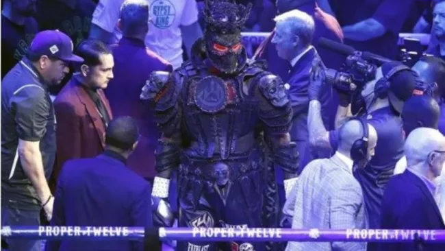 Deontay Wilder entrando a la arena 