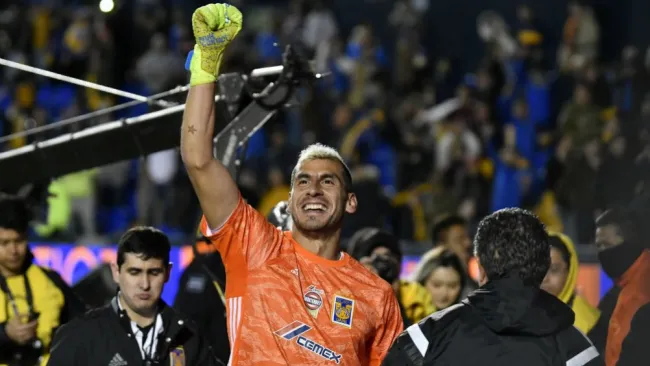 Nahuel Guzmán celebrando su anotación 