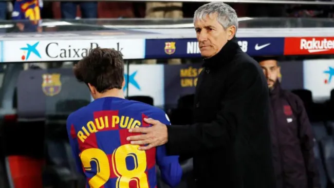 Quique Setién junto a Riqui Puig