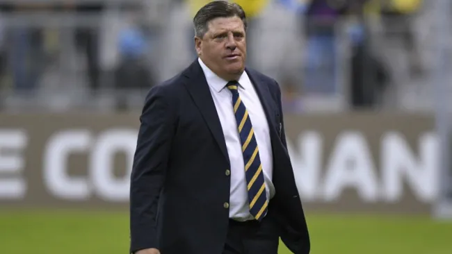 Piojo, en un partido del América