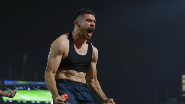 Henry Martín en festejo