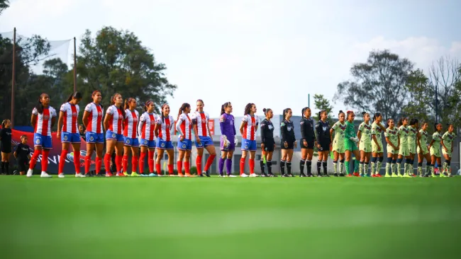 El presidente de la AMFPro destacó el interés de las futbolistas por vivir como profesionales