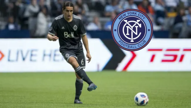 Efraín Juárez durante un juego del Vancouver Whitecaps