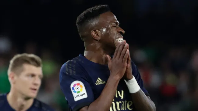 Vinicius, en lamento durante juego del Real Madrid