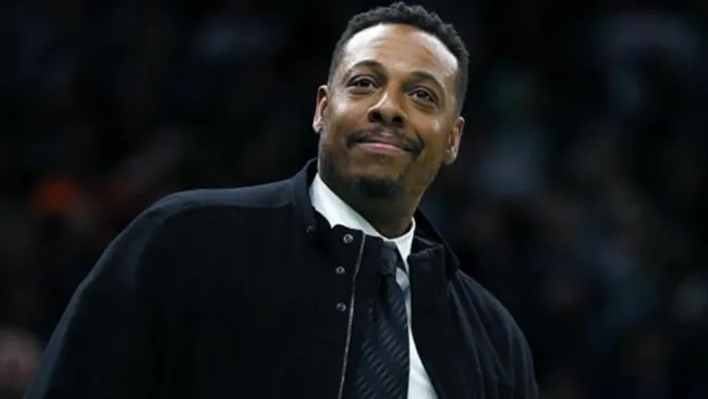 Paul Pierce, presente en un partido de Celtics