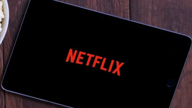 Tableta con Netflix abierto