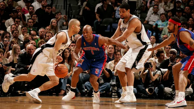 NBA reducirá salarios de ejecutivos por coronavirus