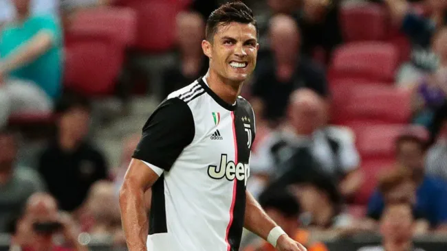 Cristiano Ronaldo rompió cuarentena al entrenar con otras personas