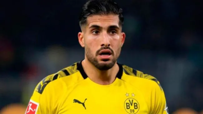 Emre Can, en un juego con el Borussia Dortmund