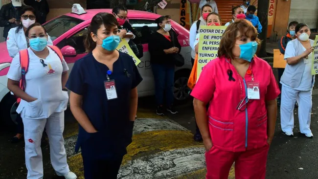 Personal médico protesta en la CDMX 