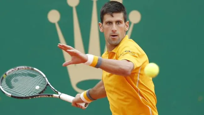Novak Djokovic durante un duelo 