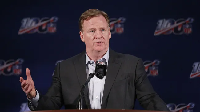 Roger Goodell durante una conferencia de la NFL 