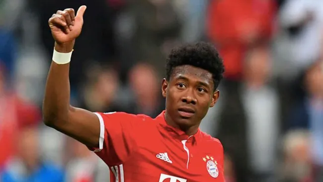 David Alaba en un juego con el Bayern 