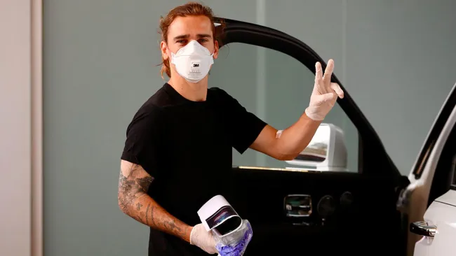 La Liga española confirmó cinco futbolistas positivos por coronavirus